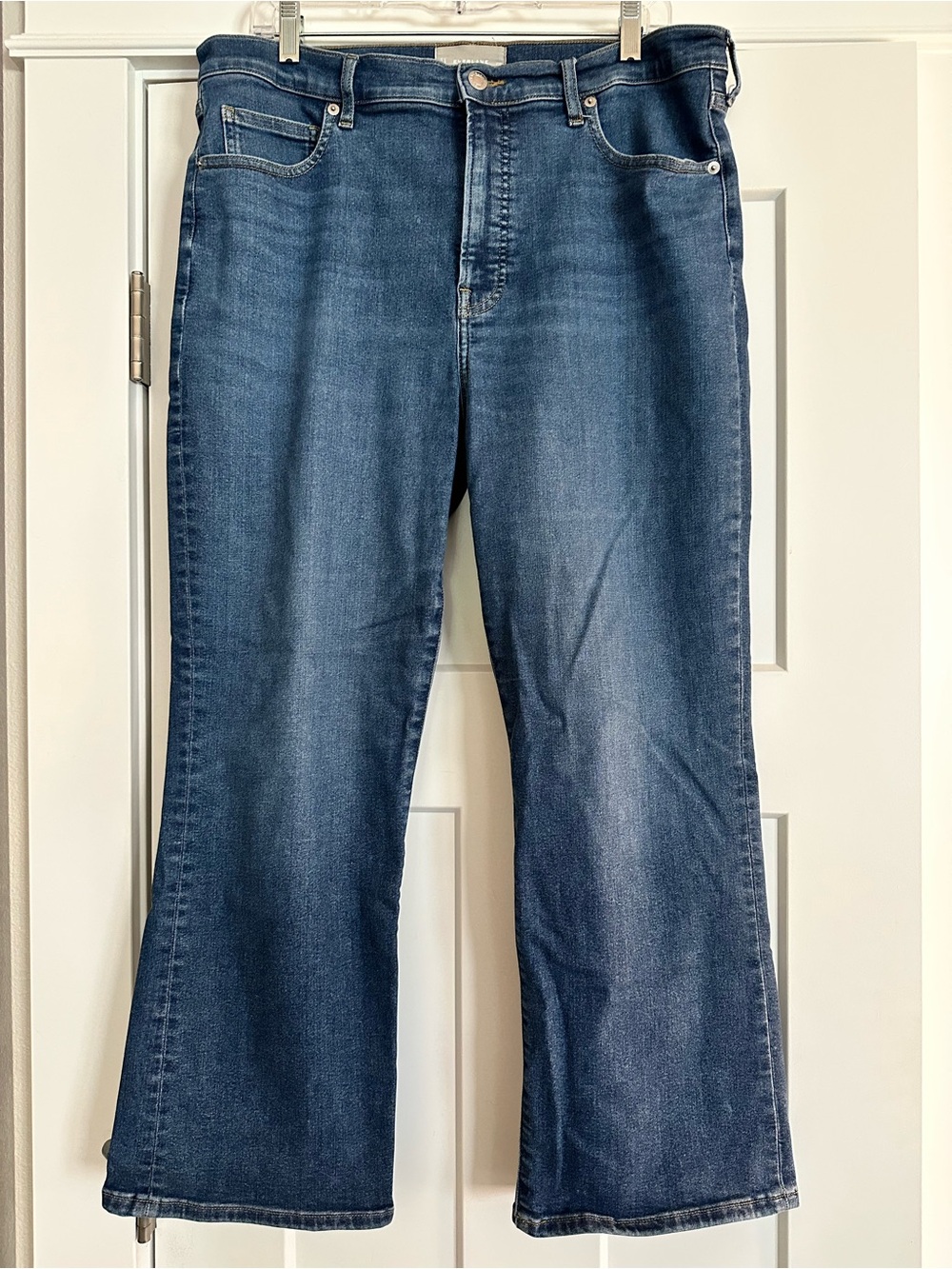 Everlane Kick Crop Jean 33R